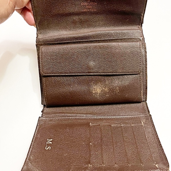 LV ✨  Monogram Trifold Wallet - Picture 5 of 7
